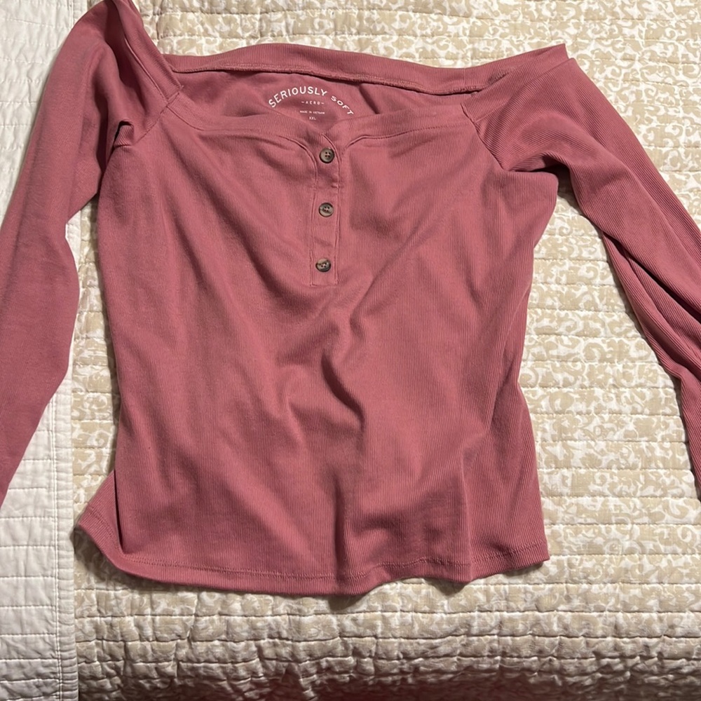 aero seriously soft, off shoulders , pink crop top long sleeve